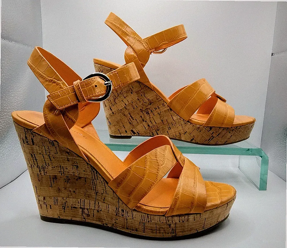 Marc Fisher Damen-Keilsandalen Leder orangefarben Kork Größe UK 6W