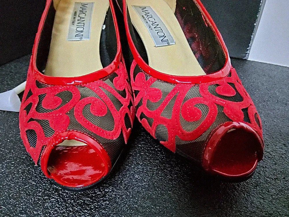 Marcantoni eleganter Damen Pumps Peep Toe Keilabsatz Rot/Schwarz Leder EU 40,5