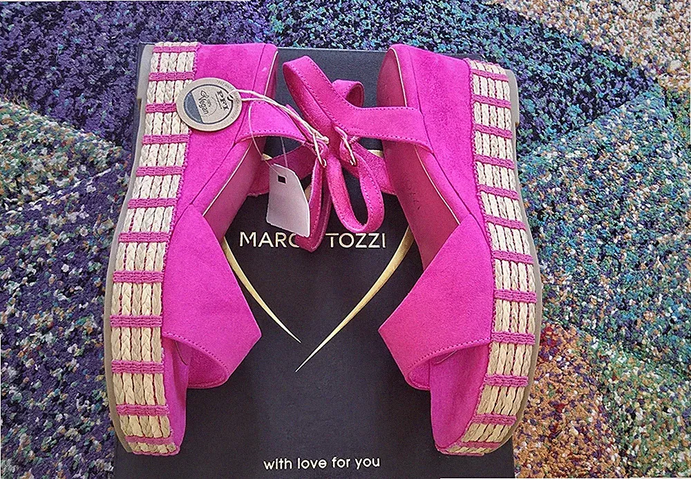 Marco Tozzi Damen Pumps Keilabsatz, Größe 37