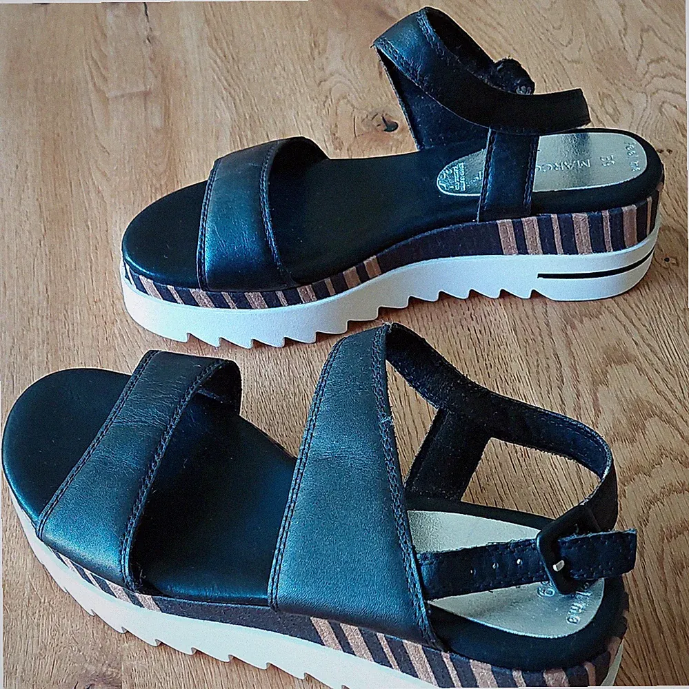 damen marco tozzi sandalen mit keilabsatz schwarz