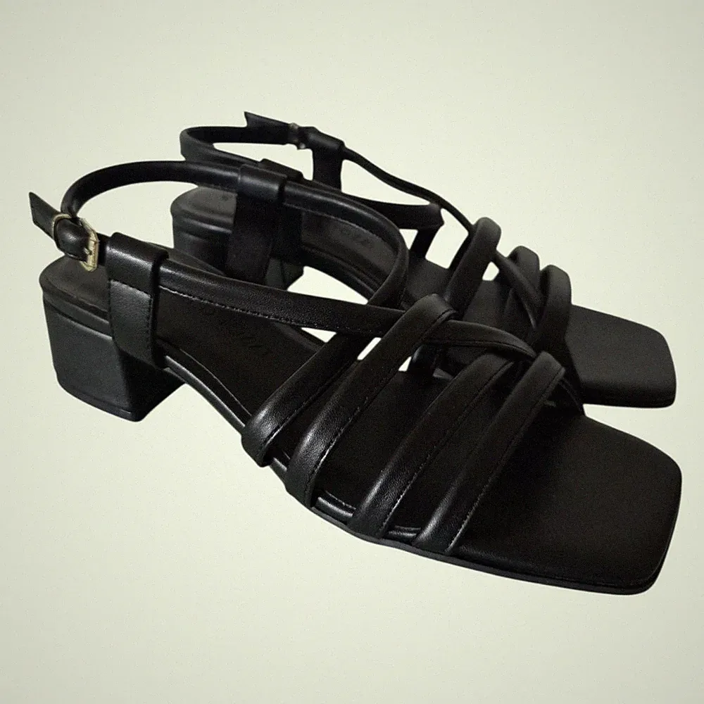 MARCO TOZZI Damen Sandaletten / Riemchensandalen Gr.40 NEU