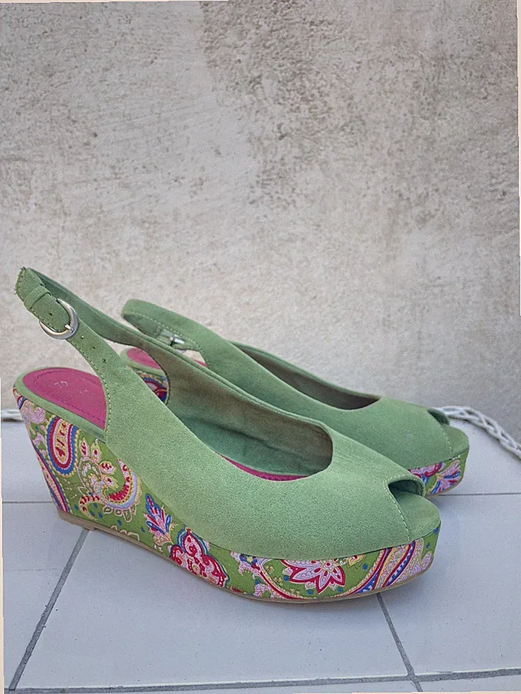 Slingback Keilabsatz Sandalen