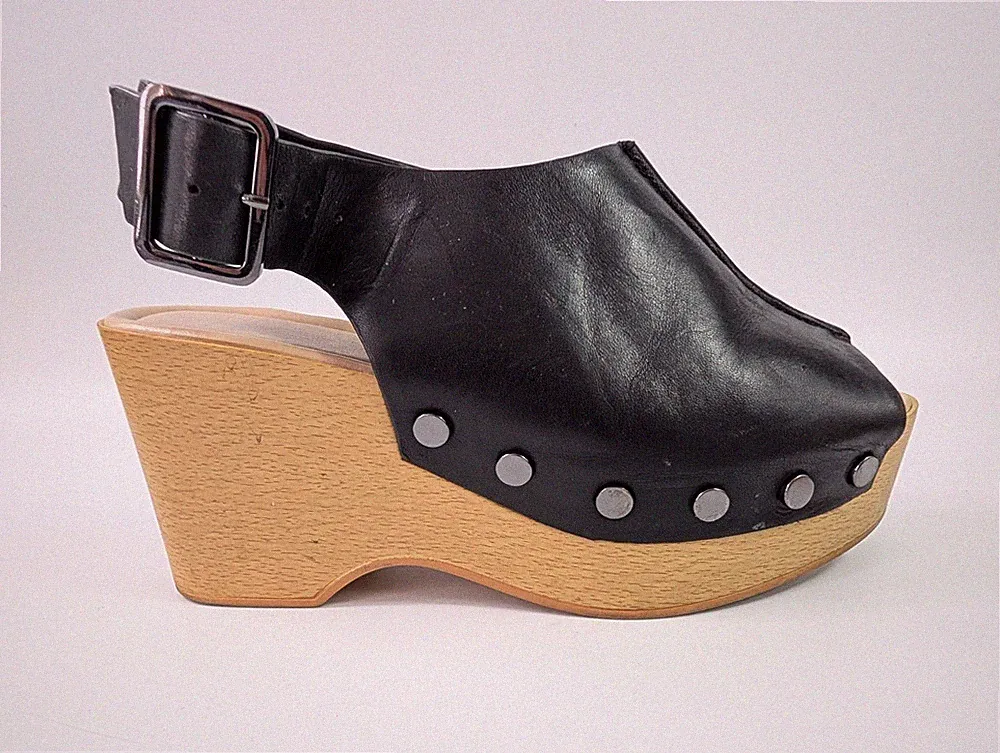 Marks and Spencer schwarze Leder-Plateausandalen UK 3,5 weite Passform