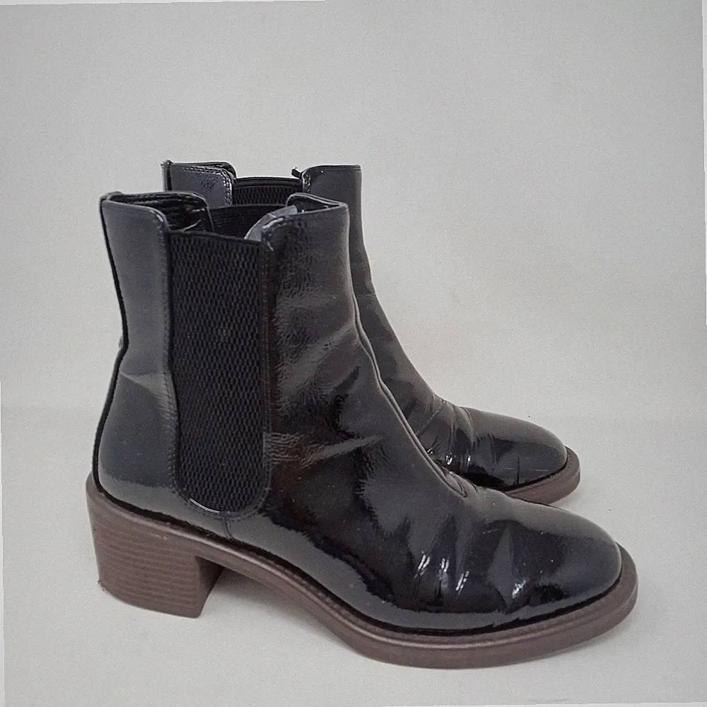 Marks & Spencers Chelsea Boot Damen UK 7 Schwarz Keilabsatz Lackleder
