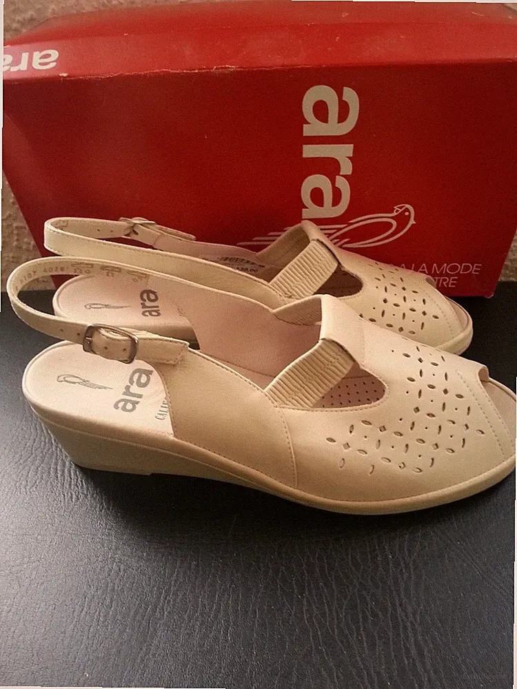 Marmor designer Damen Wedge Sandalette Gr 38 UK 5 Voll echt Leder Marmor leicht