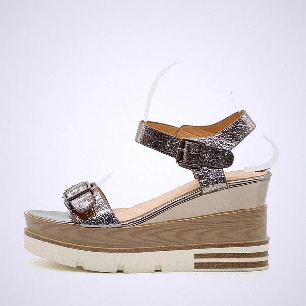 Melissa Damen Sandalen EU 38 Plateau Keilabsatz Silber Verstellbare Riemen Trend