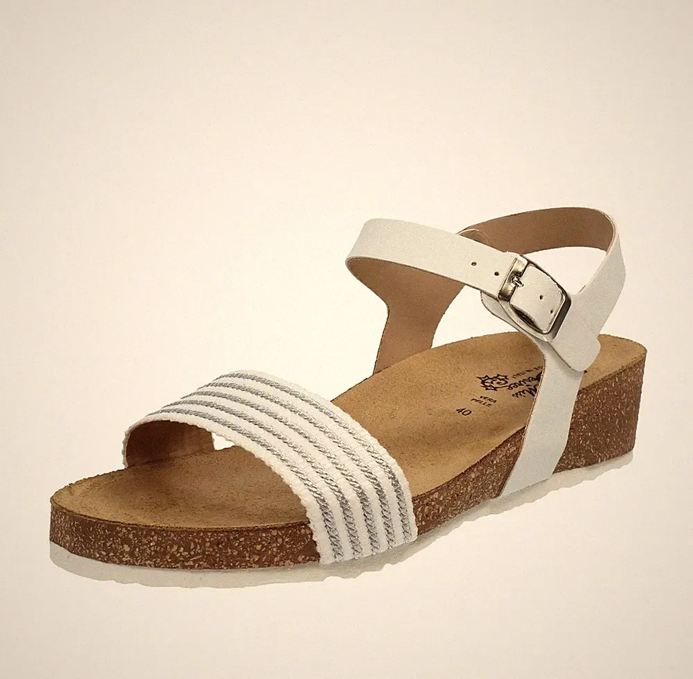 Miss Desire Sandalen mit Keilabsatz weiß - Damen Schuhe Sandalen Keilabsatz und Plateau