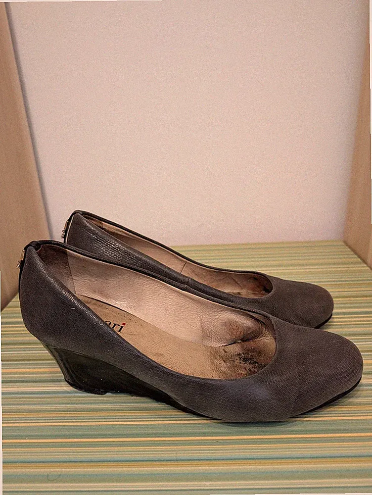 Monnari Keilabsatz Pumps Grau Schwarz Keilpumps Gr. 36 Elegant