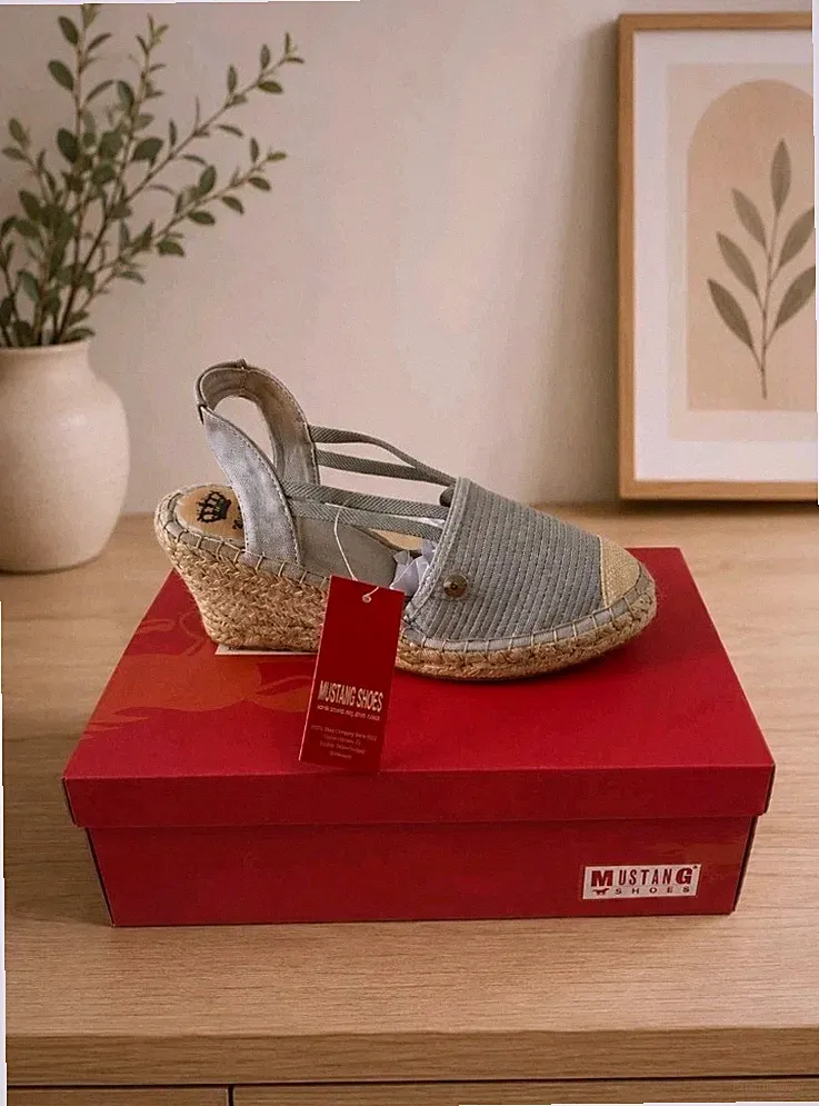 Mustang Damen Espadrille Sandalen Keilabsatz NEU