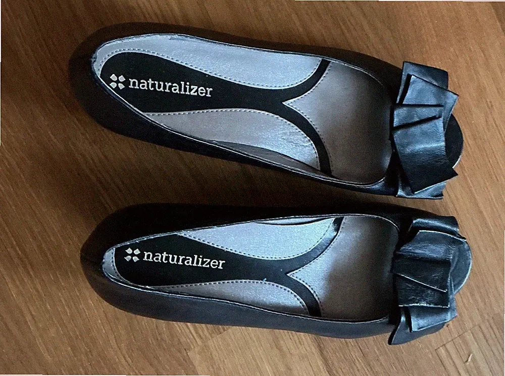 Naturalizer bequem Peep Toe peeptoe Echtleder niedriger Keilabsatz 36 UK 6 neu
