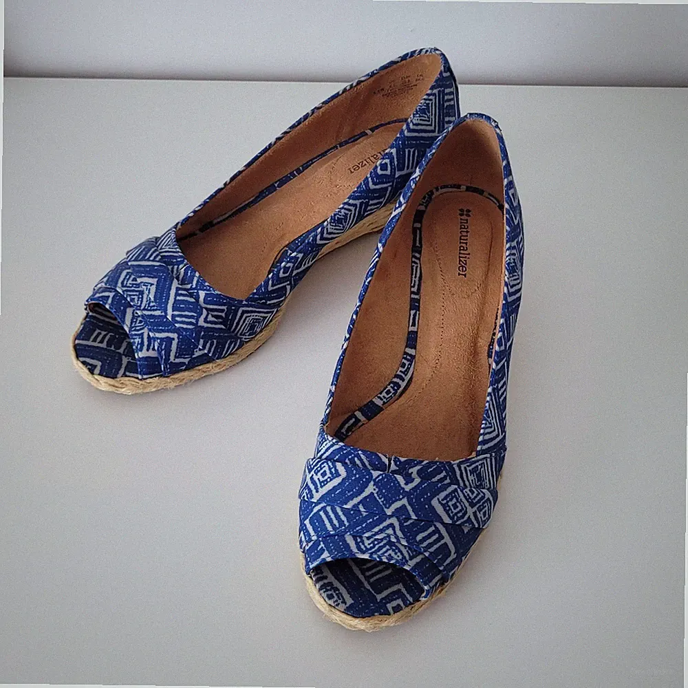 NATURALIZER Casual Geometrical Wedges Sandals Size 8.5