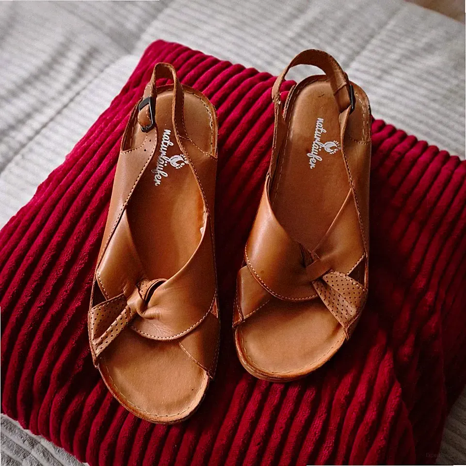 Naturalizer Damen Leder-Sandalen Braun Riemchen Schnalle Keilabsatz EU 39