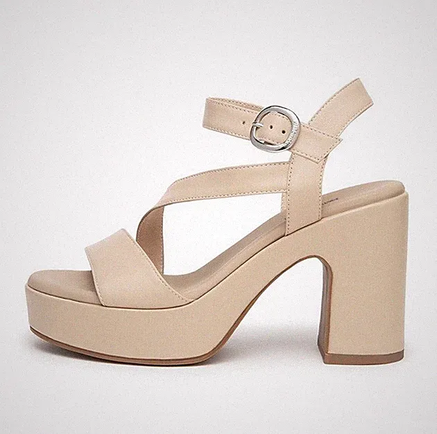 Nero Giardini Damen Sandale Mod. E410400D LEDER BEIGE RABATT -40%
