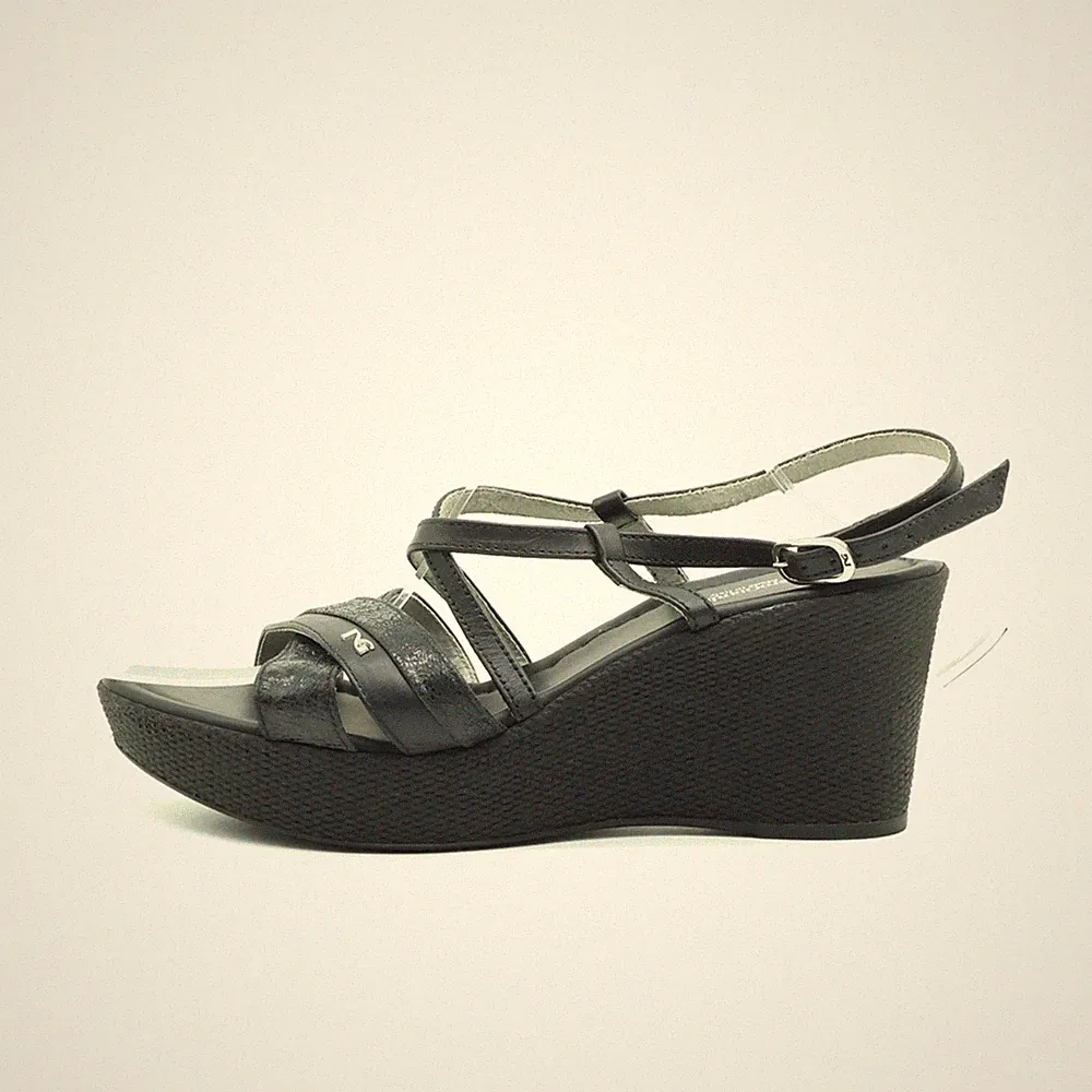 NeroGiardini Damen Sandalen EU 39 Keilsandale Schwarz Verstellbarer Riemen