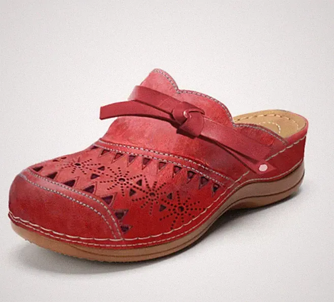 Neu Damen Plateau Pantoletten mit Lässige Slip On Sandalen Lochmuster Keilabsatz