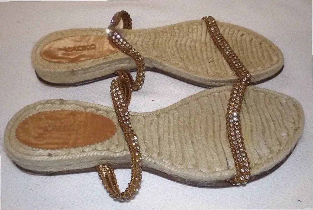NEU KALIKO UK 6 EUR 39 GOLD NIEDRIGER ABSATZ 3/4" STRASS KNÖCHELRIEMEN SCHNALLE SANDALEN