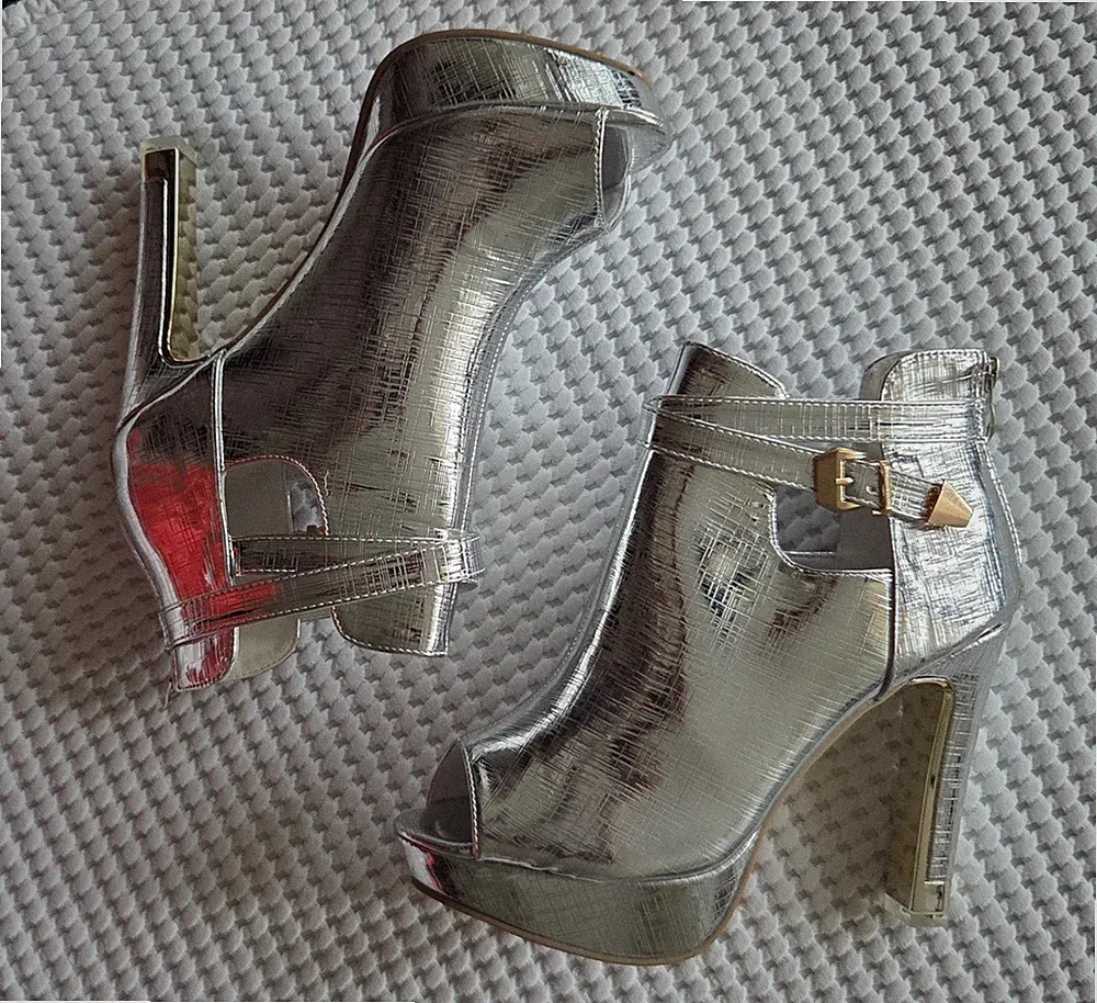 NEUE Plateu High Heels, Peep Toe, Silber Metallic ca 12 cm Größe 40