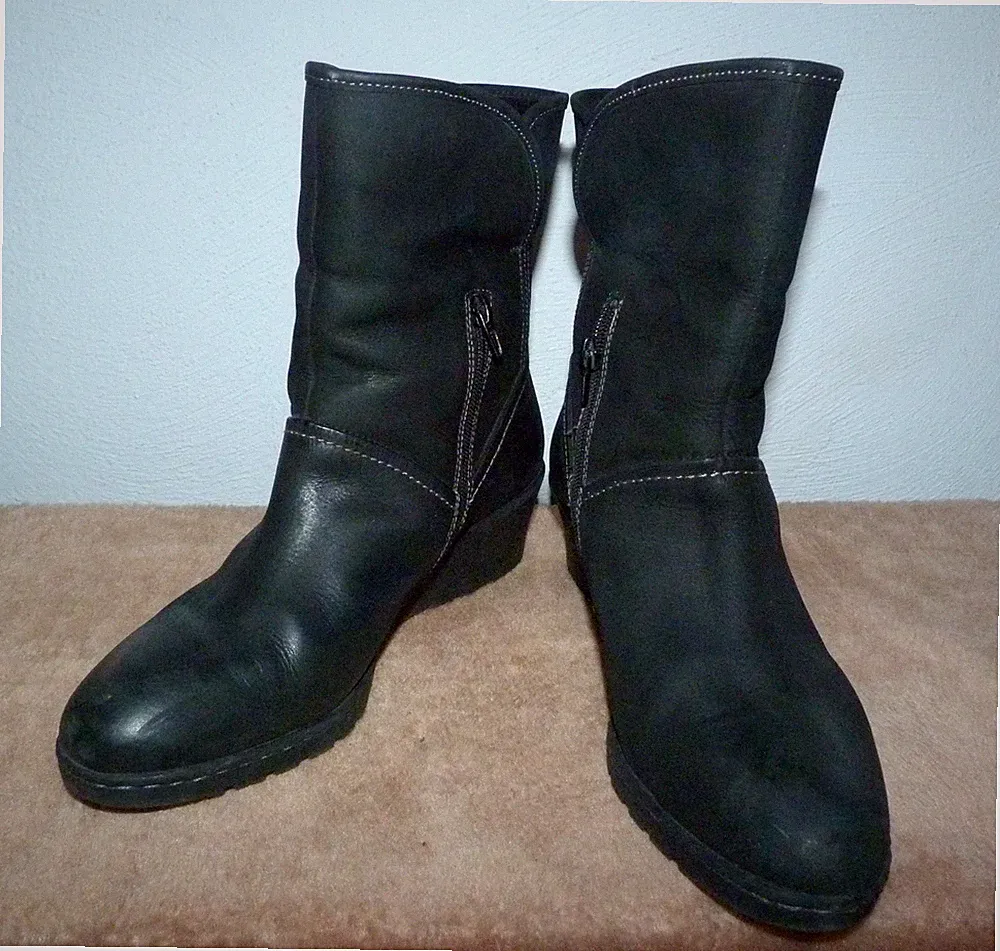 NEUwert ! Warme & Schicke Leder Stiefeletten Marke Medicus, Gr. 39 40 ( UK 6,5 )