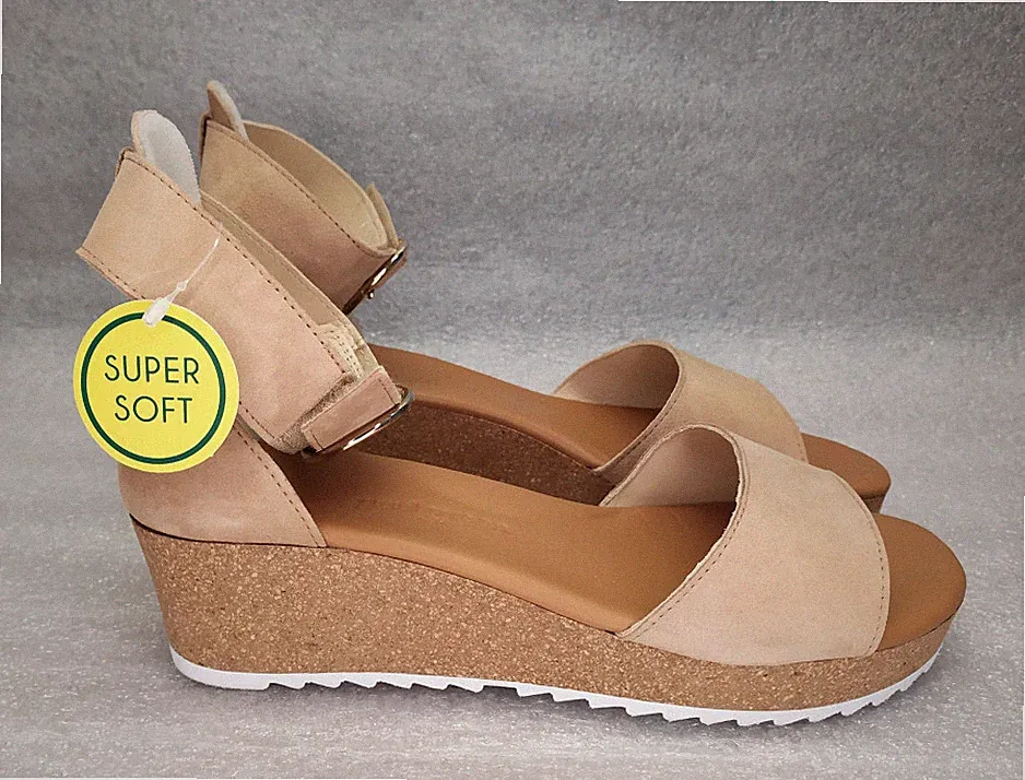 Neuwertige Sandalen von Paul Green Samtziege DAKAR Größe D: 42, AU: 7½ US: 10