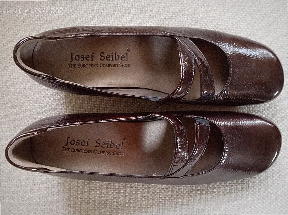 Neuwertige weinrote Lackleder Pumps von Josef Seibel in Gr. 39, UK 6
