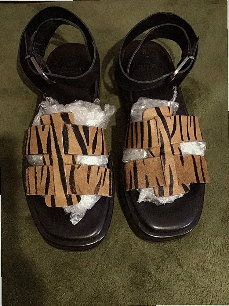 Next Comfort Damen Riemchen Sandalen UK 6 - EUR 39 - US 8