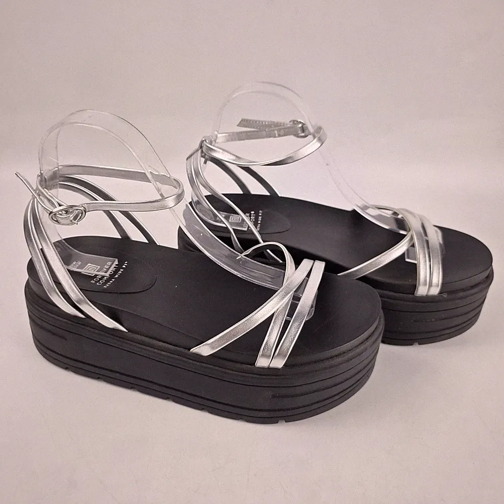 Next Extra Wide Fit Silber Flatform Sandalen UK 6 EU 39 Chunky Plateau Sommer