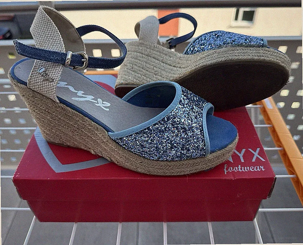 ONYX Damen Keilabsatz-Sandalen Glitzer Riemchen Blau/Beige Schnalle EU 40