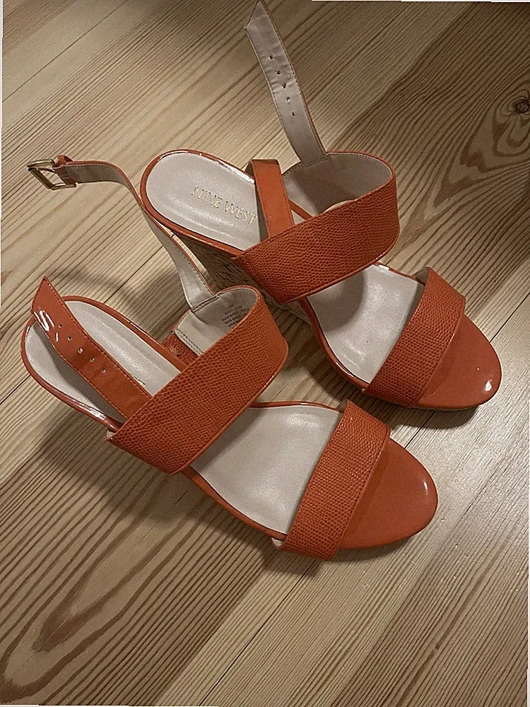 Orange Nine West Keilabsatz Schuhe Größe 40