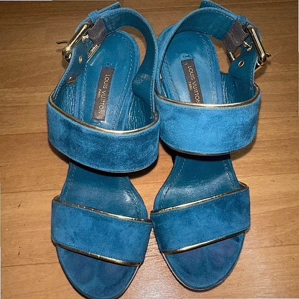 Original Louis Vuitton Wildleder Leder Keilabsatz Sandalen Absatz Blau Größe...