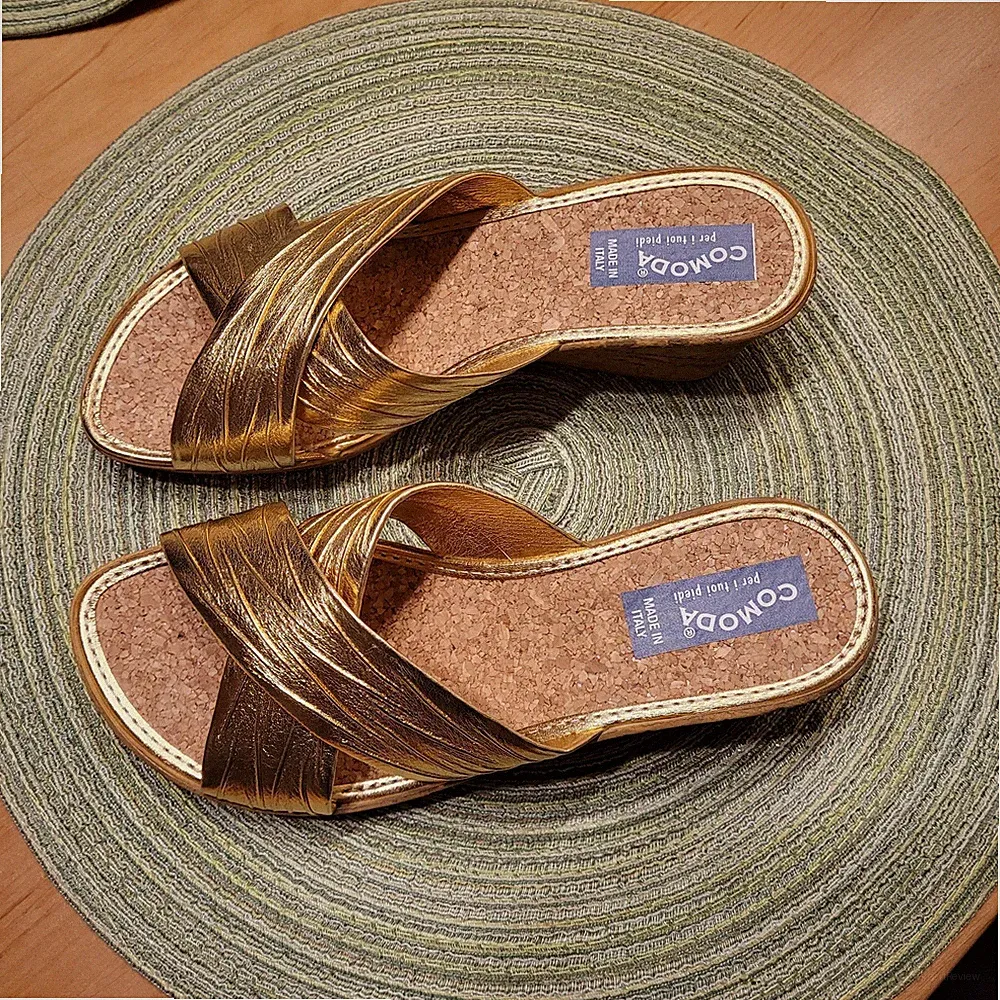 Pantolette mit Keilabsatz von Comoda, Italien Gr. 38