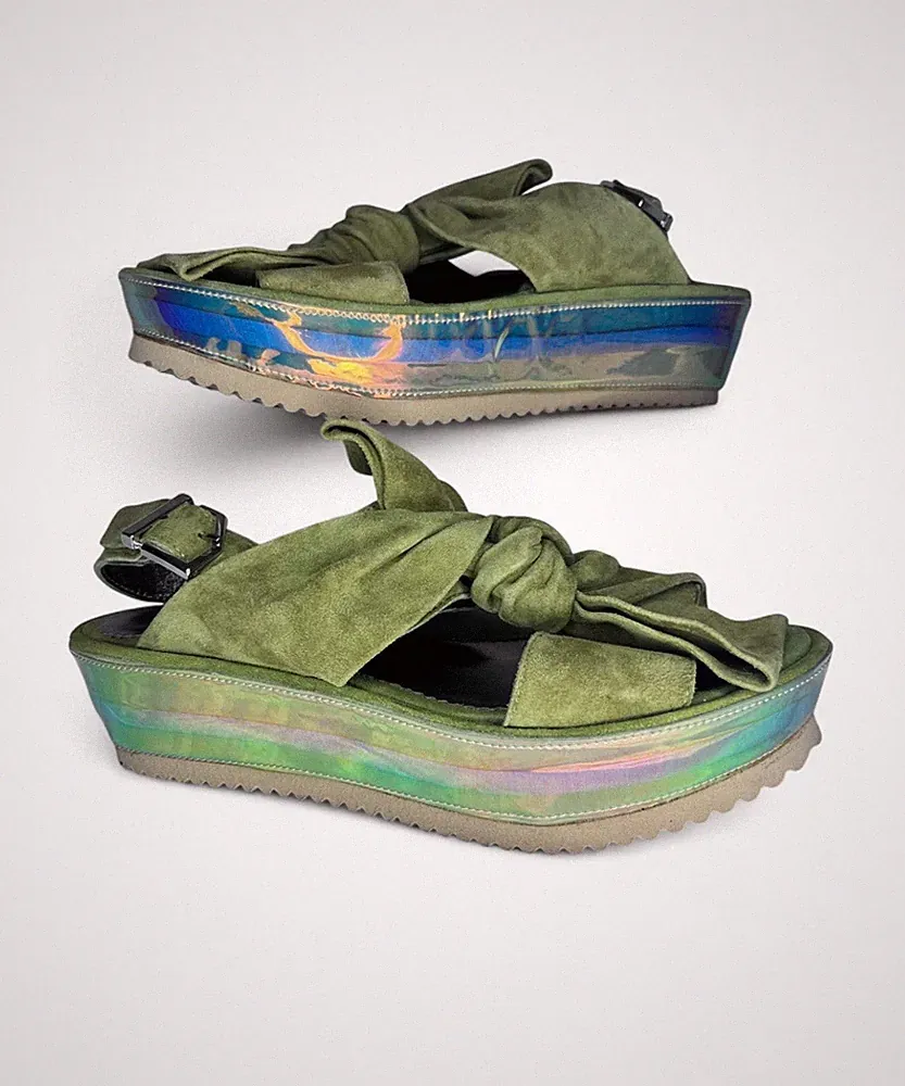Papucei Iridescent Holographic Platform Slingback Wedge Sandals Narrow Size 7