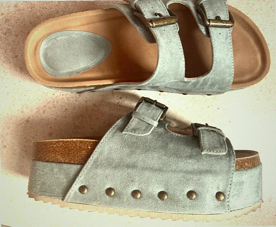 pastell grüne Riemen Plateau / Sandaletten Wedges Nieten Gr. 38 von JUST FAB TOP