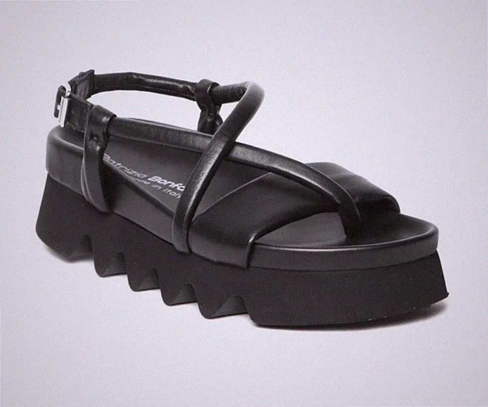 Patrizia Bonfanti Sandalen Yasu schwarz Leder Keilabsatz Pantoletten Sandaletten UK 4 UVP 177£