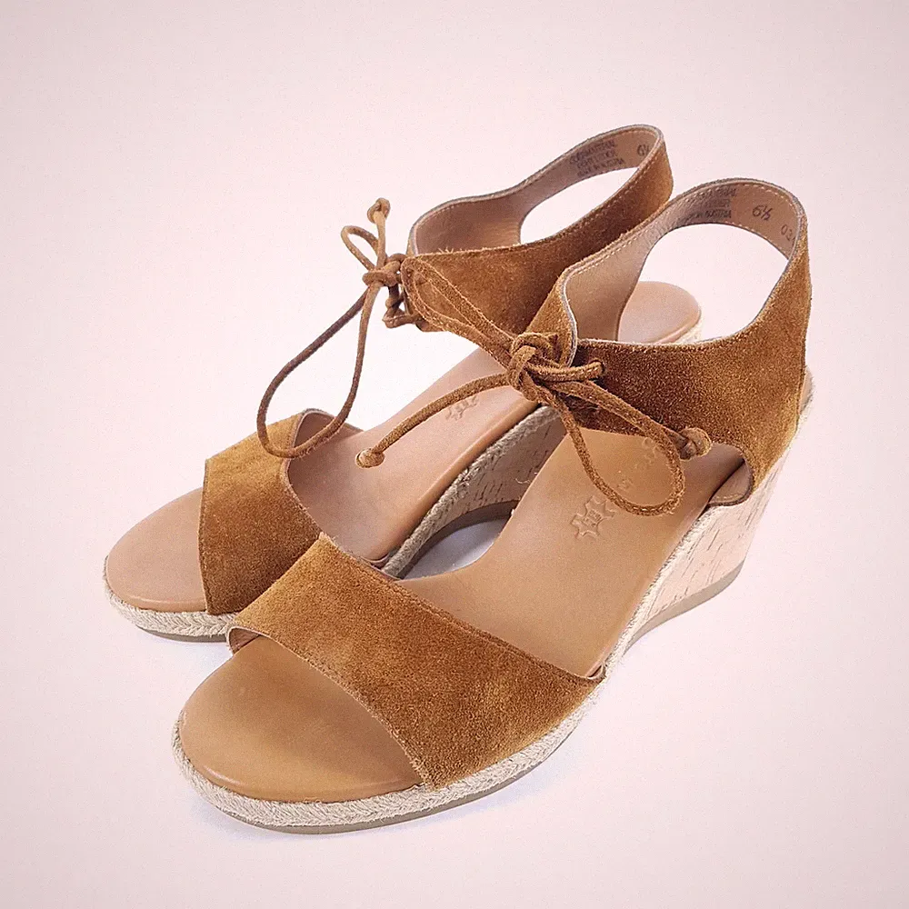 Slingback Schnürung
