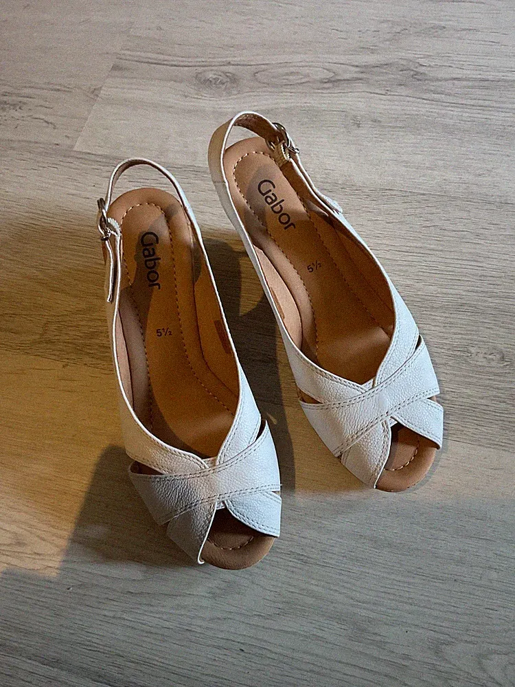 Peeptoe Toe-Sandalen, Gabor,Leder Korkabsatz in 5 1/2