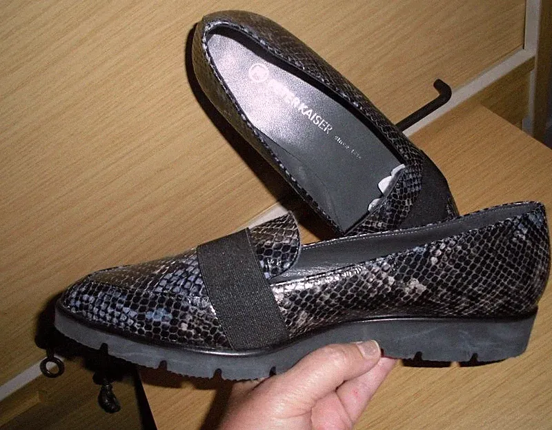 PETER KAISER edle Loafers Echtleder Python Gr.40 neu