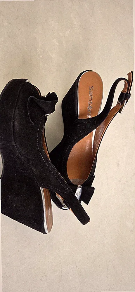Plateausandalette aus Veloursleder mit Keilabsatz schwarz Gr.39 Firma Samsonite