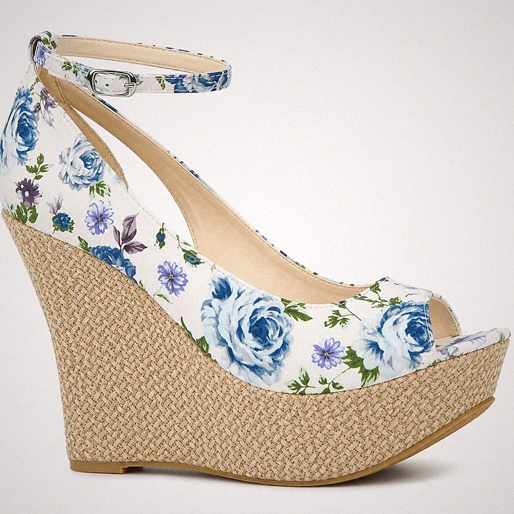 Poshh Y2K Damen-Plateausandalen Blumenmuster Keilabsatz Peeptoe 5" hoher Absatz Schuhe