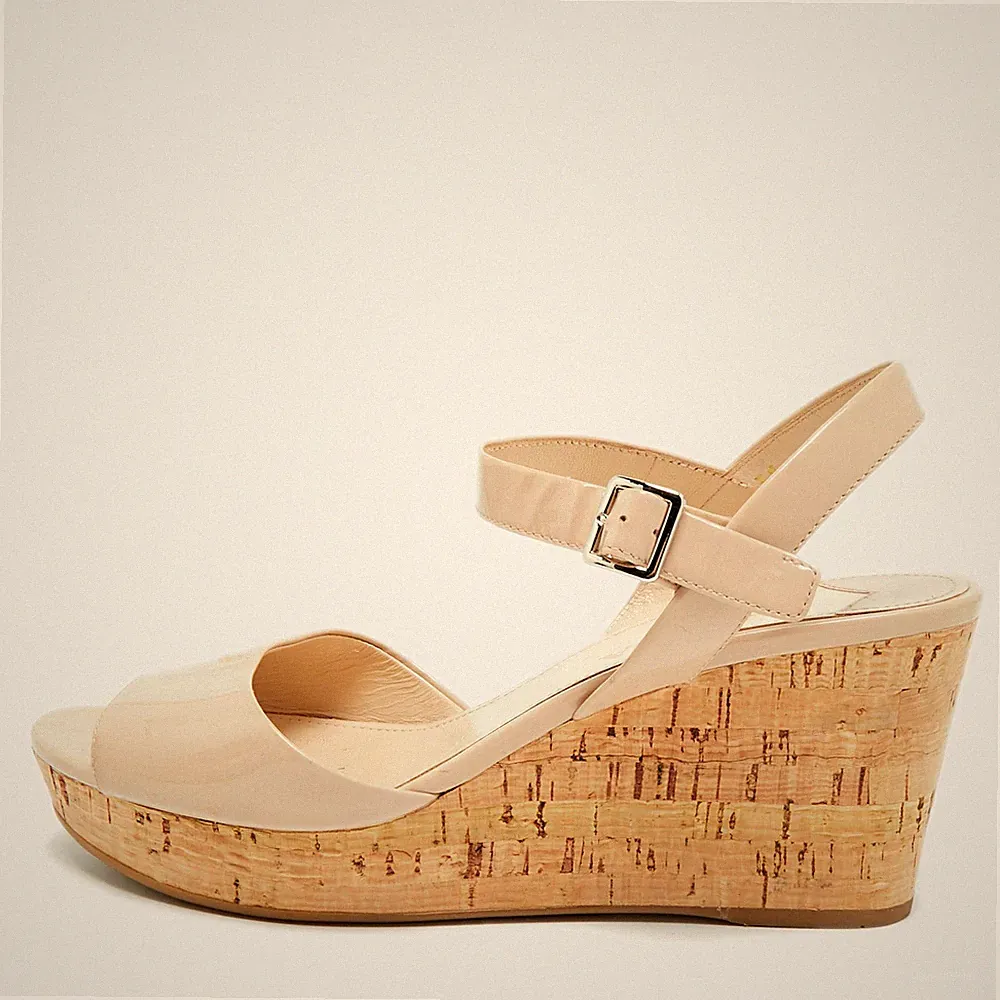 Prada Sandalen Größe 39 Beige Lackleder Kork Keilabsatz