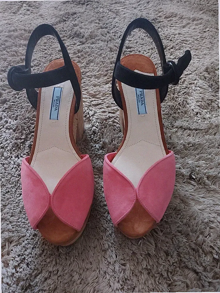 PRADA Sandalen Keilabsatz Kork