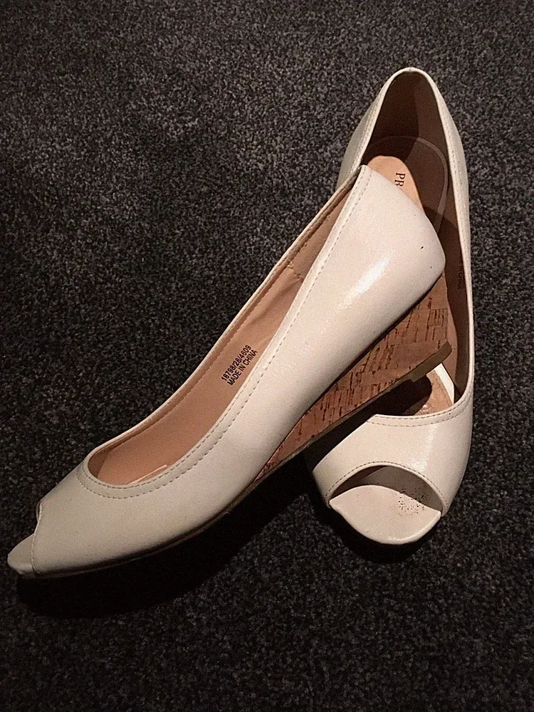 PROFILE Damenschuhe weiß Kork Keilabsatz Leder Größe 8 / UK 6 / EUR 39
