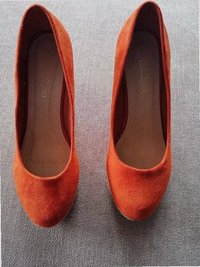Pumps Keilabsatz orange Gr. 39