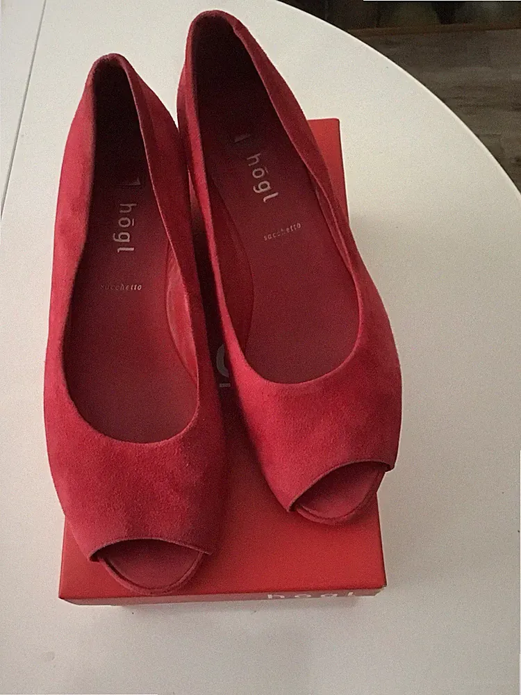 Pumps mit Keilabsatz, Gr. 6 (39), Leder, rot