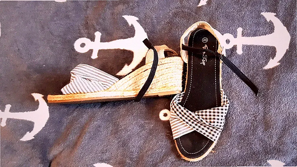 keilabsatz sandalen damen weiß
