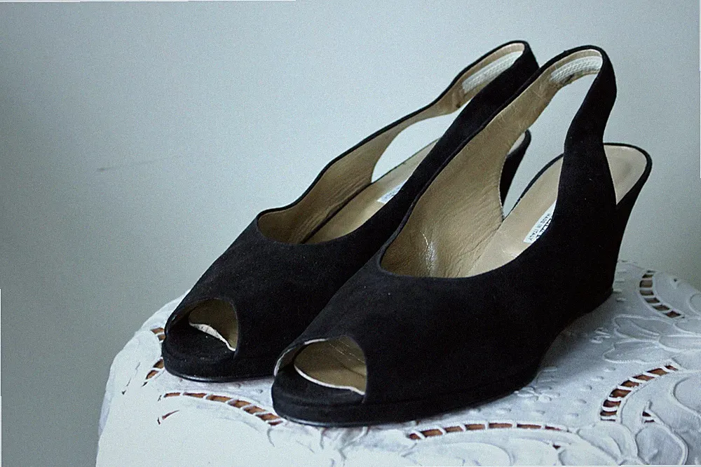 Pumps Peep Toe BRUNELLA Italy 41 Suede Echtleder Slingback Keilabsatz Vintage