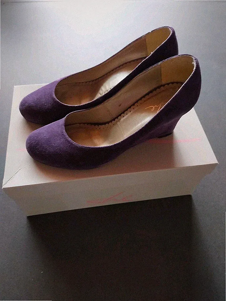 Pumps Schuhe lila Größe 37 Leder Keilabsatz