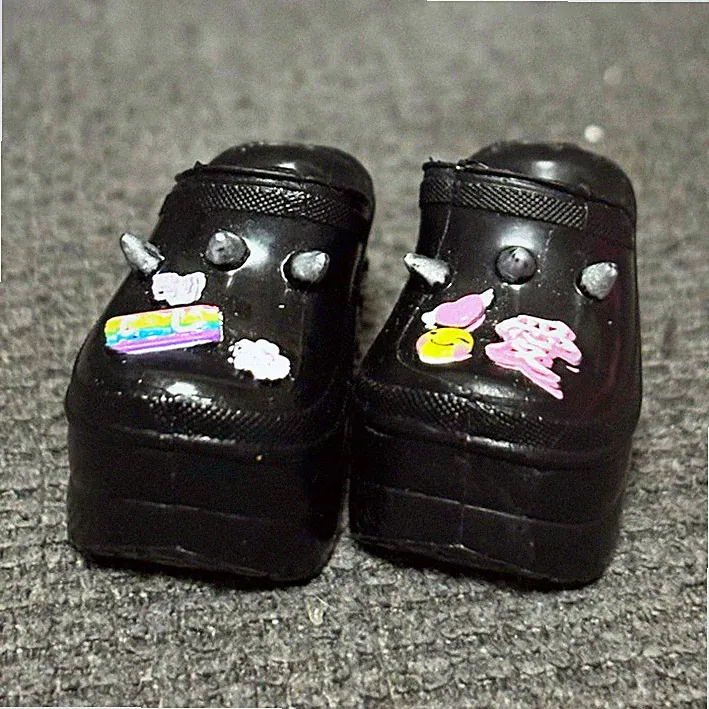 Puppenschuhe Plateau-Keilabsatz schwarz, Kunststoff, Set: Schuhe, 1 Paar, 2-tlg.