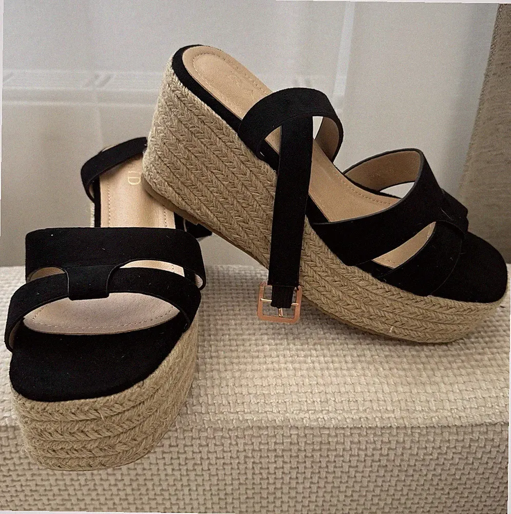 Raid Damen Sandalen Keilabsatz Plateau Riemchen schwarz/beige Jute EU 37