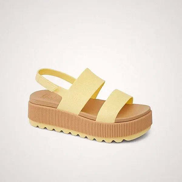 REEF DAMEN WASSERFREUNDLICHE VISTA HÖHERE SANDALEN. BANANENGELB PLATEAUSCHUHE S25
