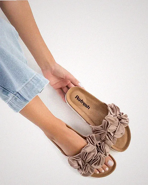 REFRESH SANDALEN SLIPPER MIT KEILABSATZ DAMEN MÄDCHEN 171719 BEIGE 36 BIS 41 NEU